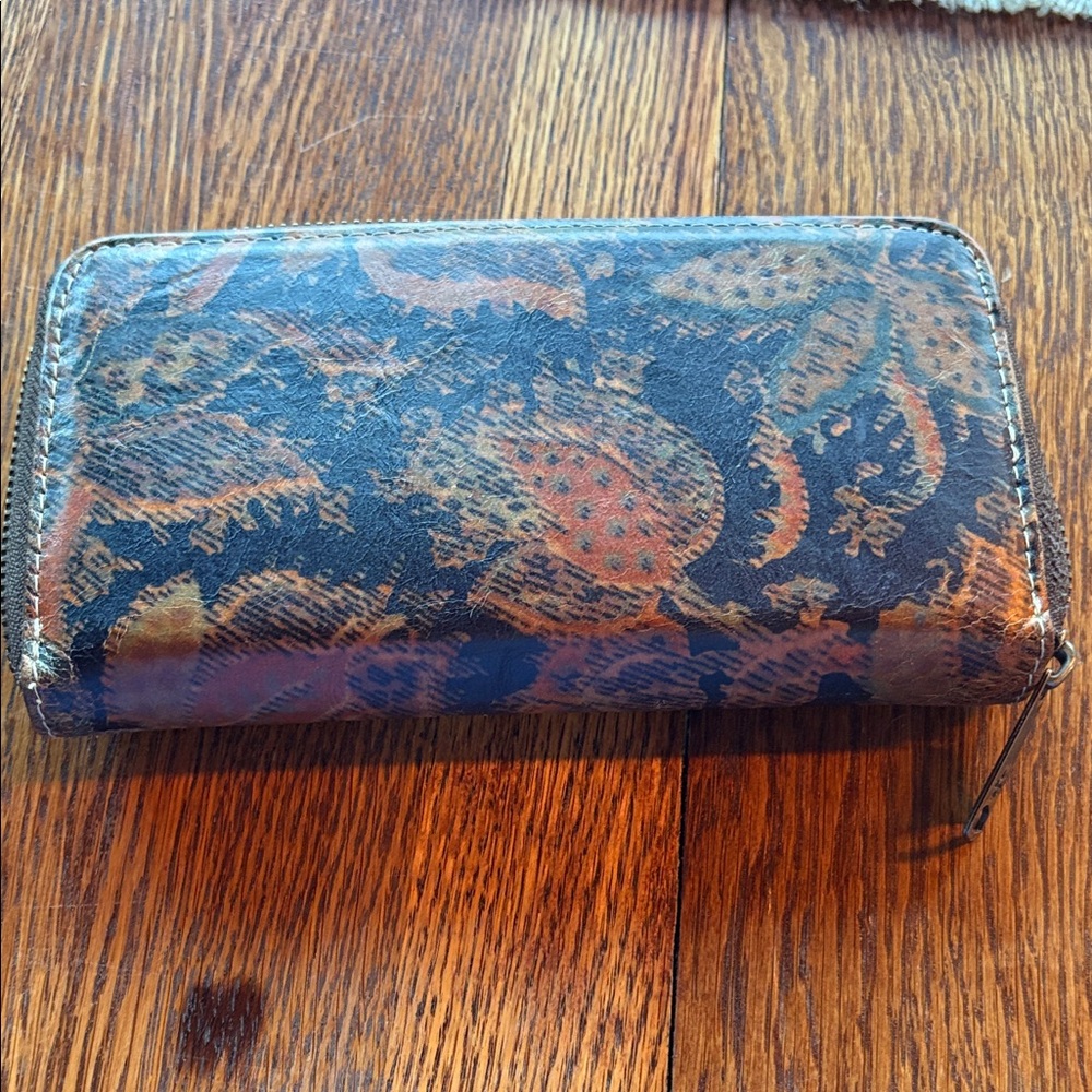 Patricia Nash Floral Zip Around Wallet in Navy and Brown